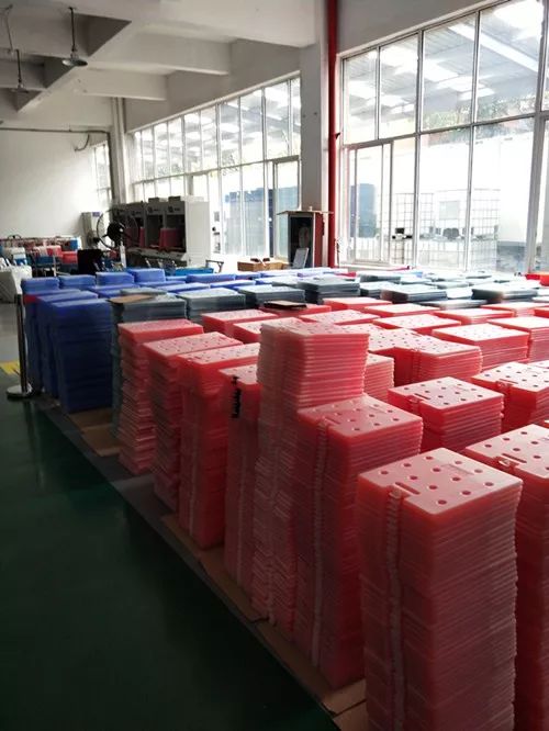 医药保温箱与化妆品批发的结合价值